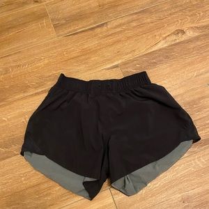 lululemon black shorts
